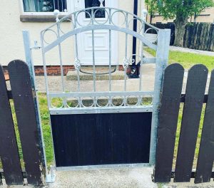 Steel garden path gate